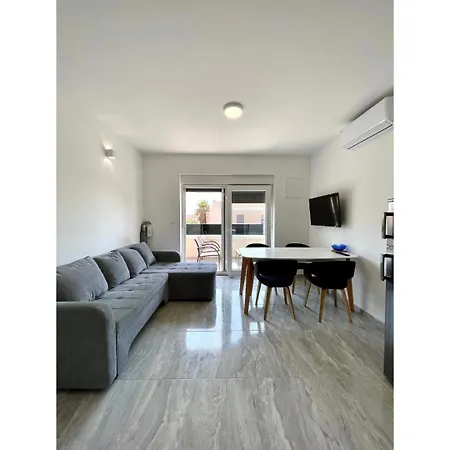 Providenca 1 Apartament